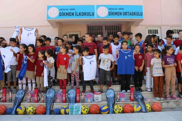 Büyükşehirden Serik Dikmen İlkokulu’na spor malzemesi desteği
