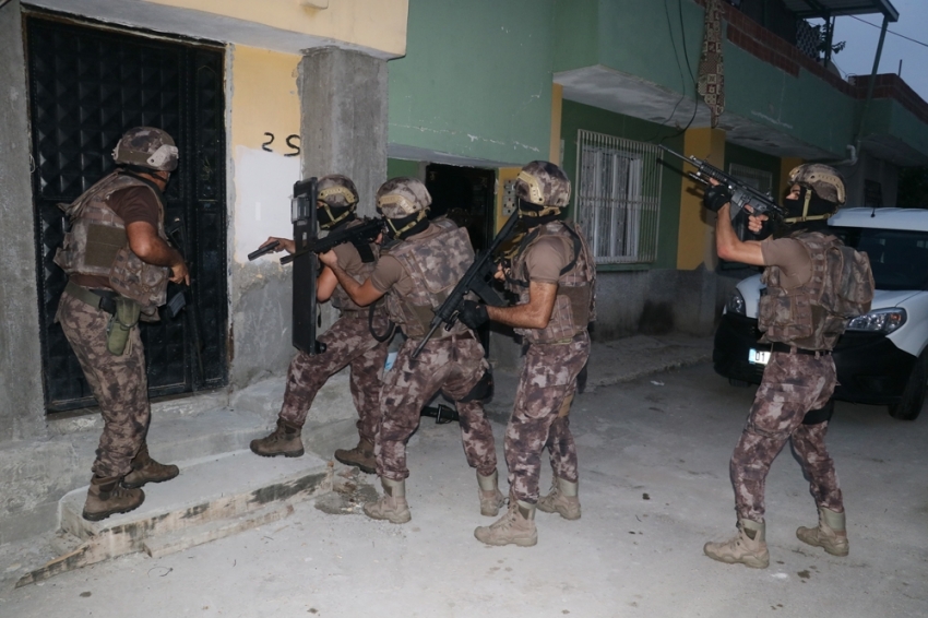 PKK’nın sokak eylemcilerine şafak baskını