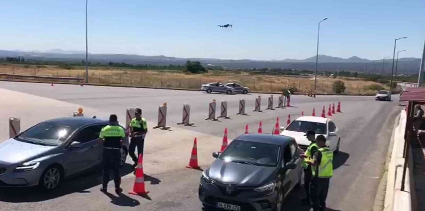  Dron ile havadan trafik denetimi