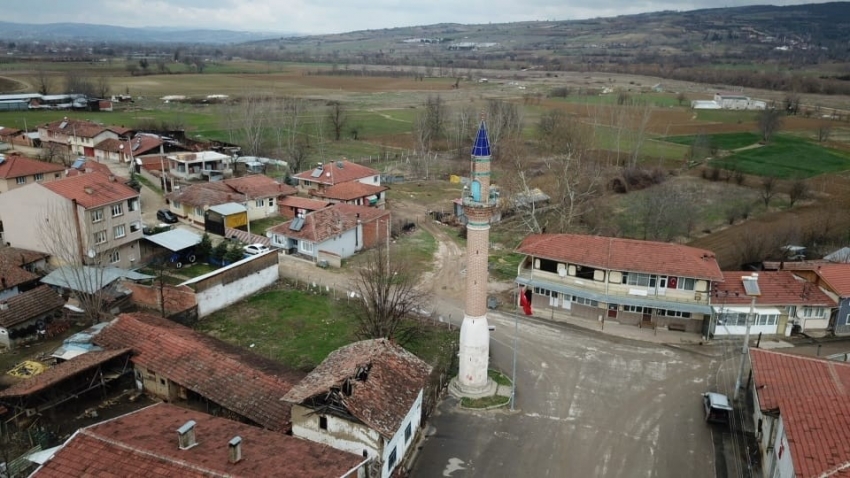 Bursa'da camisiz minareyi görenler inanamıyor