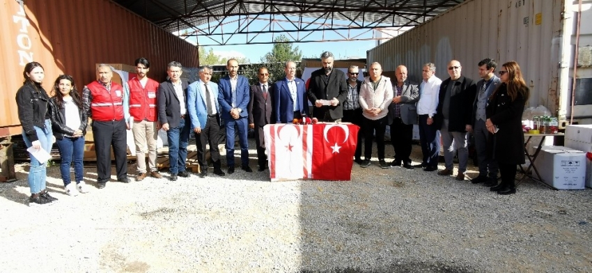 KKTC’den Elazığ’daki depremzedelere yardım sürüyor