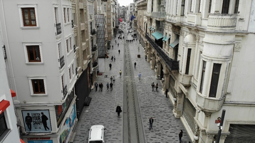 İstiklal Caddesi’nde dikkat çeken yoğunluk