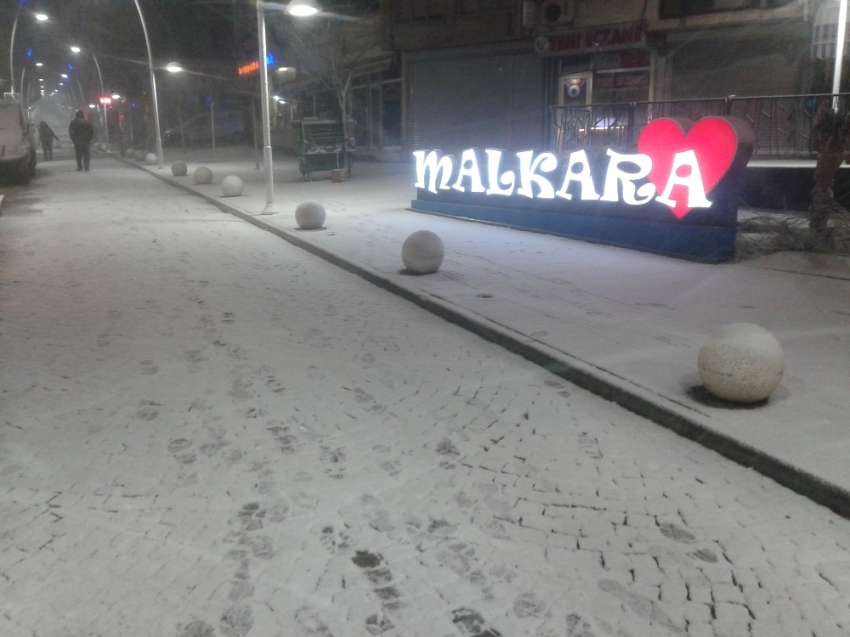 Tekirdağ’da kar yağışı başladı