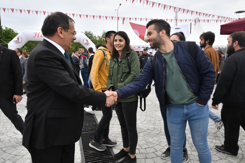 Samsun’da öğrenciler ulaşımdan yüzde 33 indirimli yararlanacak