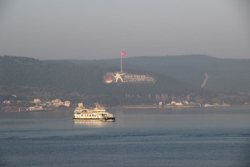 Çanakkale Boğazı sis sebebiyle kapatıldı