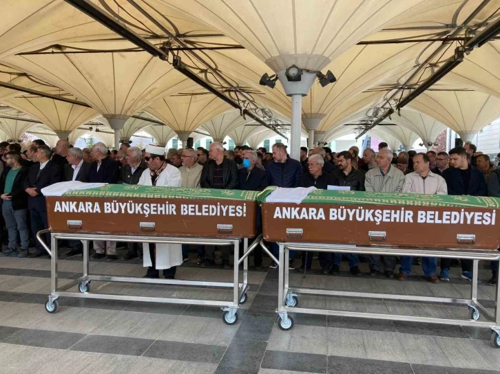 Çamaşır makinesi tartışmasında ağabeyi tarafından öldürülen doktor defnedildi
