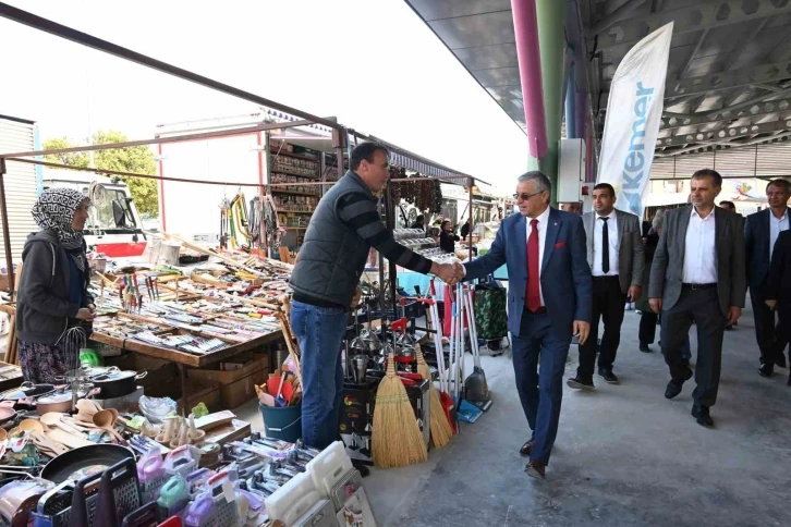 Çamyuva kapalı pazar yeri dualarla açıldı
