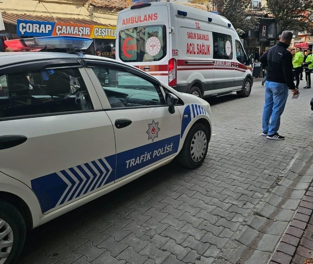 Çanakkale’de bıçaklı kavgada 2 kişi yaralandı
