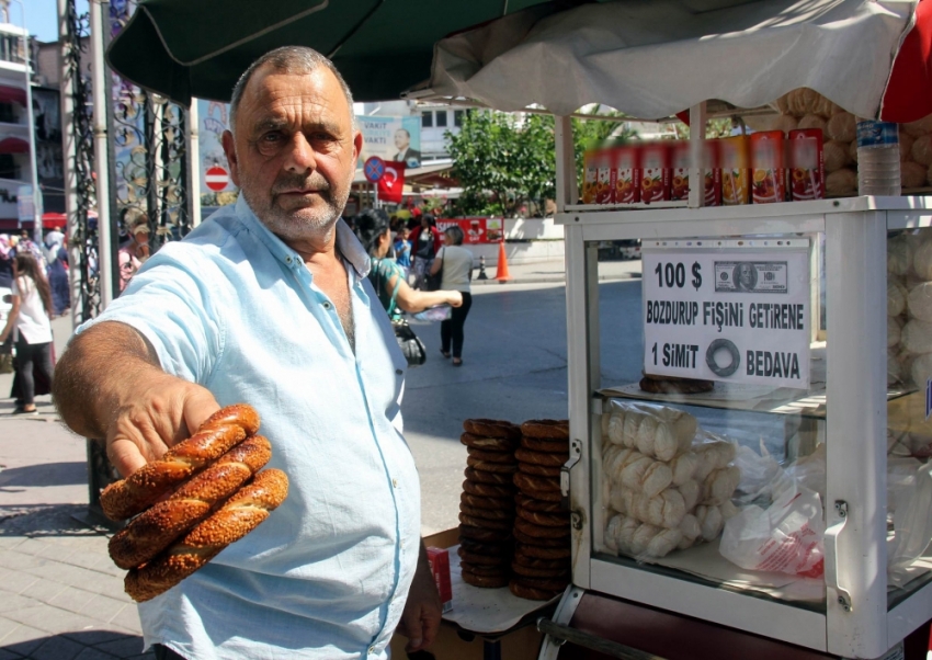 100 dolar bozdurana simit bedava