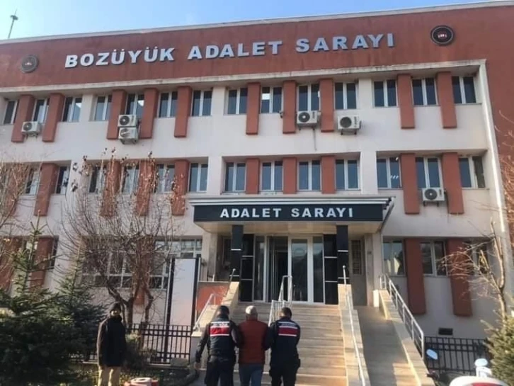 Çeşitli suçlardan aranan şahıslar jandarma tarafından yakalandı
