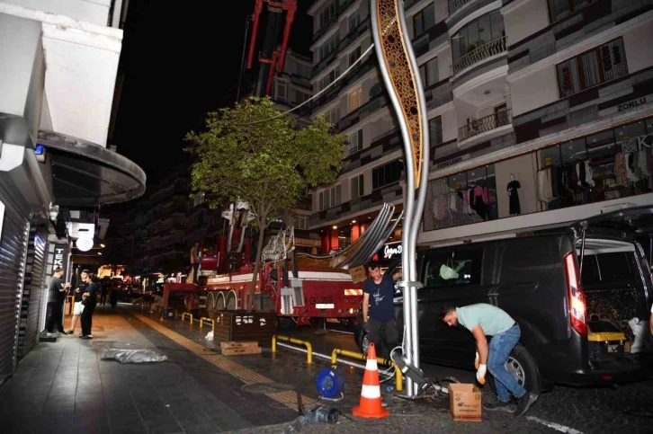 Çiftlik Caddesi’ne yeni aydınlatma
