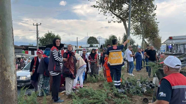 Cip, belediye işçilerini taşıyan traktöre çarptı: 6 yaralı
