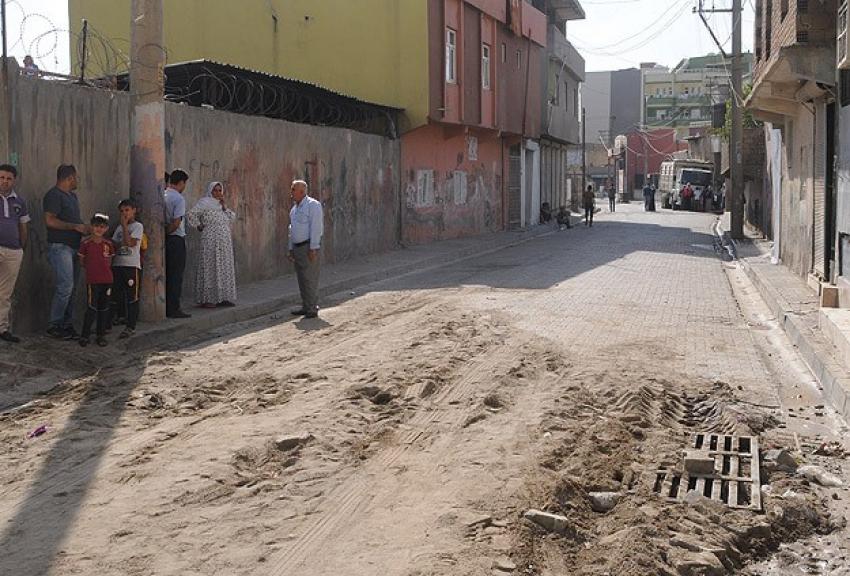 Barikatların kaldırılması için operasyonlar sürüyor