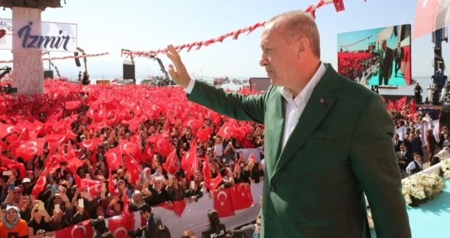 Cumhurbaşkanı Erdoğan, İzmir'de vatandaşlara hitap etti 