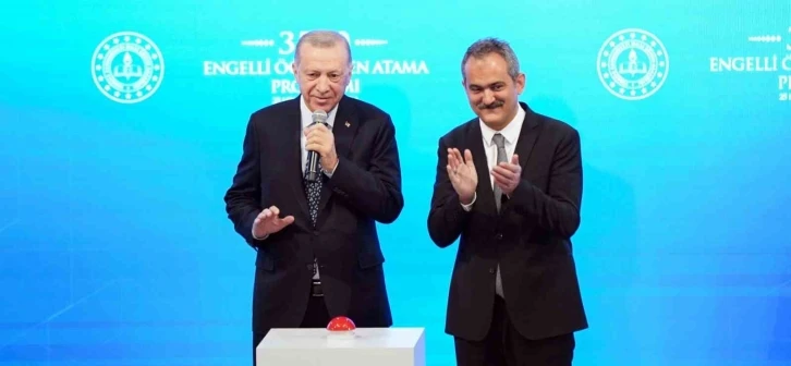 Cumhurbaşkanı Erdoğan: "Atanamayan tüm engelli öğretmen adaylarımızın atamasını gerçekleştirdik"
