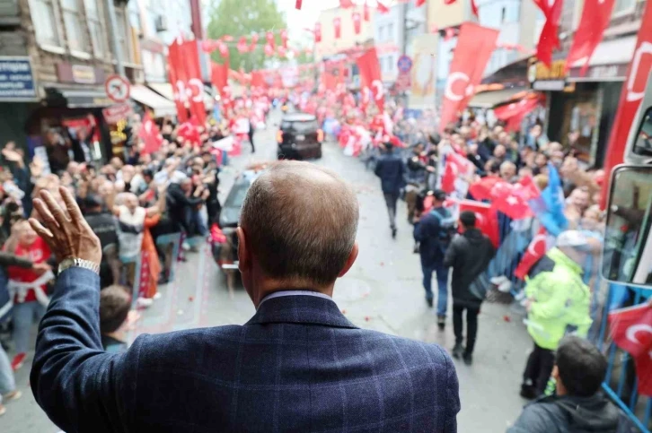 Cumhurbaşkanı Erdoğan: "Terör örgütleriyle yol yürünerek ülke yönetilmez"
