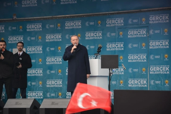 Cumhurbaşkanı Erdoğan: Vatandaşlarımızın tamamının hayatına dokunan hizmetler elbette ki bizim vazgeçilmez adımlarımız olacaktır