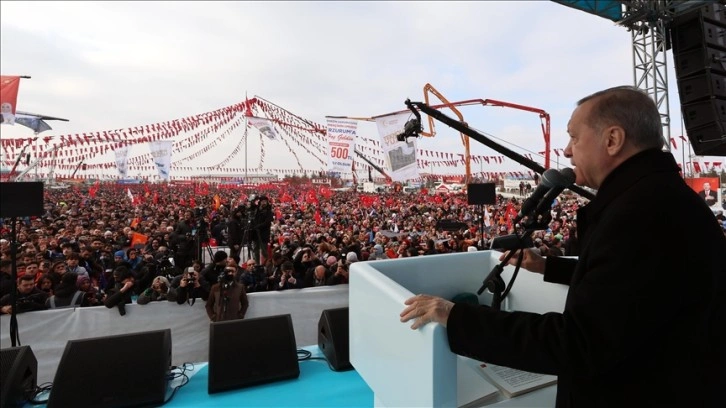 Cumhurbaşkanı Erdoğan'dan sosyal medyada 