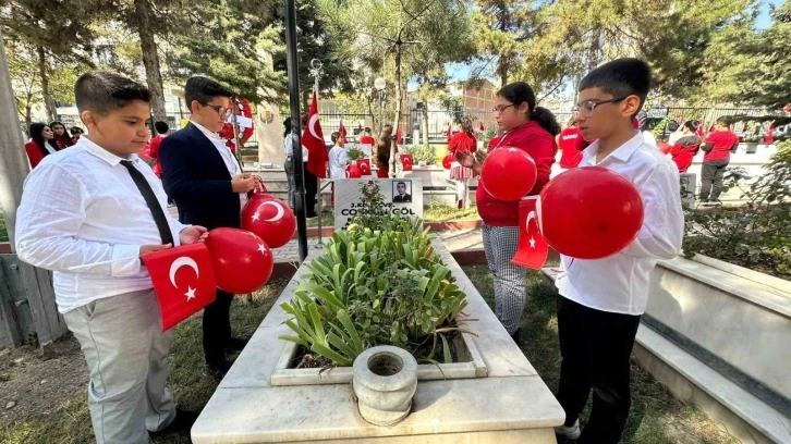 Cumhuriyet’in 100. yılında coşku, hüzün ve gurur bir arada
