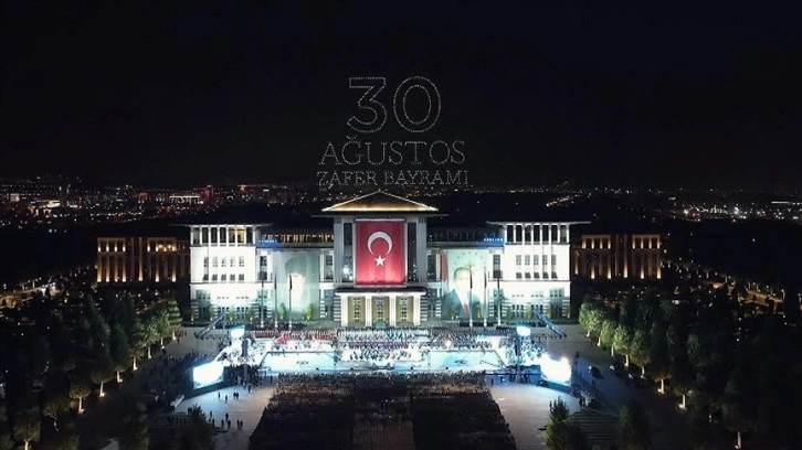 Cumhuriyetin 100. yılına özel hazırlanan marş, ilk kez yayınlandı