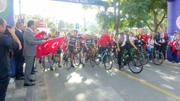 Cumhuriyetin 100. Yılında ’Menteşe bisiklet turu gerçekleştirildi
