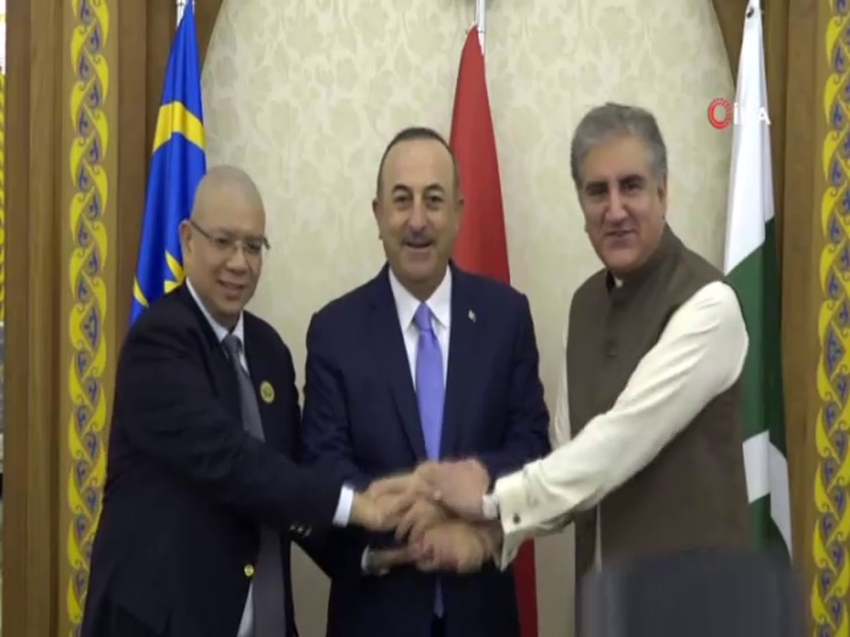 Bakan Çavuşoğlu, Üçlü Dışişleri Bakanları Toplantısı’na katıldı
