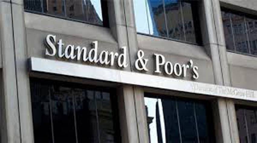 S&P Türkiye’nin kredi notunu düşürdü