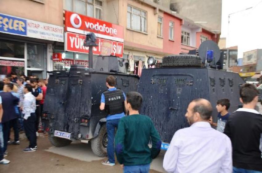 Diş protezini beğenmedi, teknisyeni rehin aldı