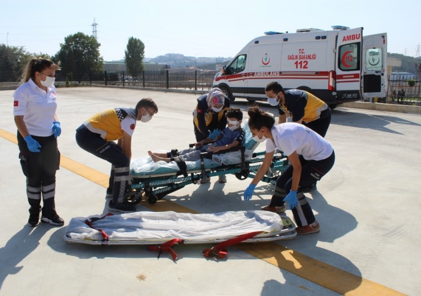 Ambulans helikopterle Bursa’ya sevk edildi