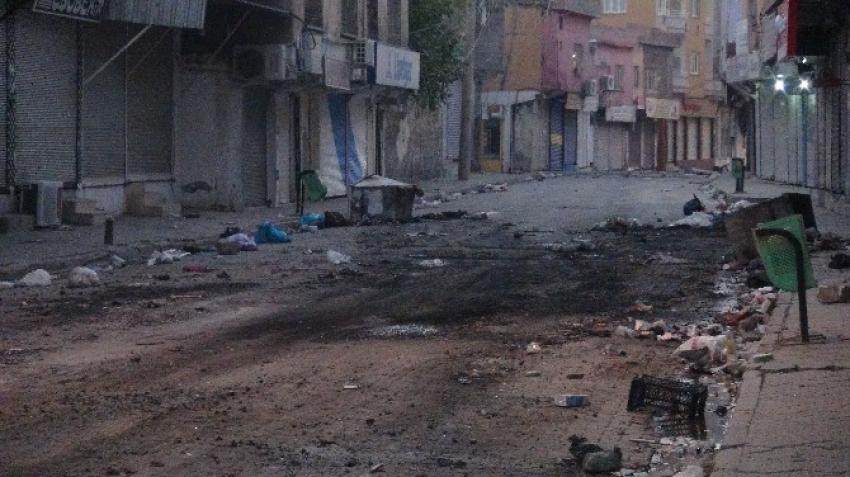 Cizre’de izinsiz gösteriye polis müdahalesi