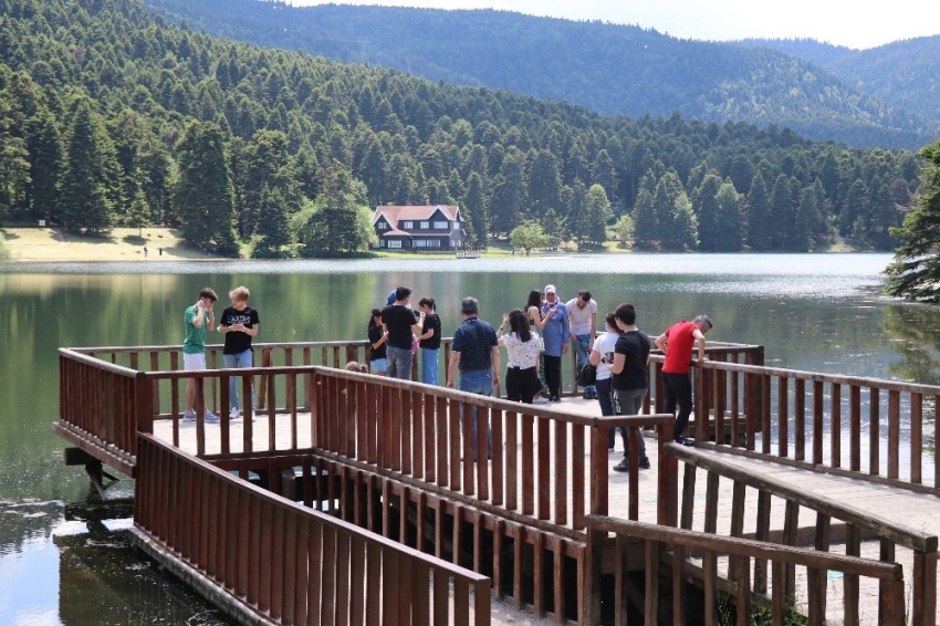 Bolu’nun doğa harikalarına turist akını