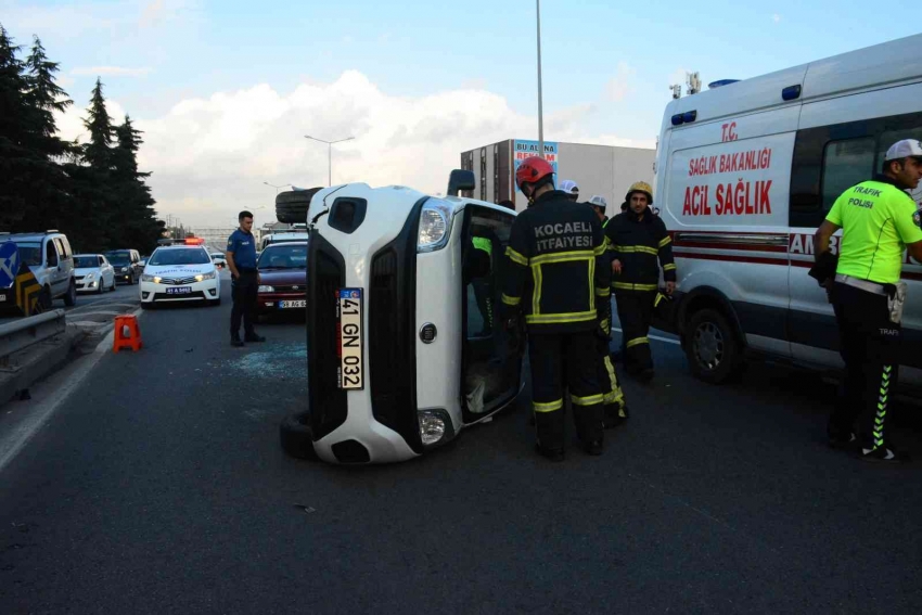 Hangi yöne gideceğine bakarken aracıyla takla attı