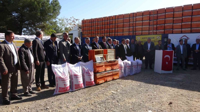 Çiftçilere arı kovanı, mercimek ve nohut dağıtıldı