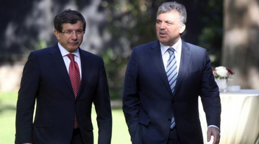 Ahmet Davutoğlu, Abdullah Gül ile görüştü!