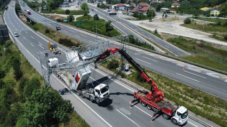 Damperi açık kalınca havada askıda kaldı
