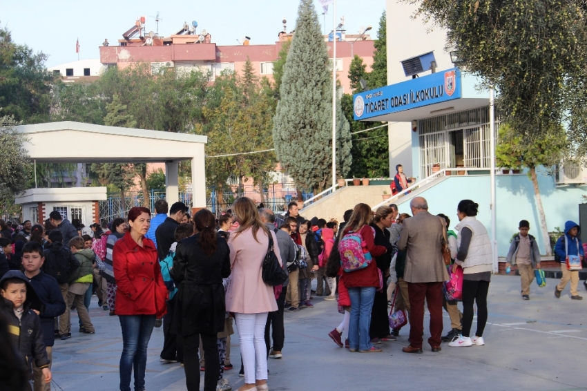 Okulda yangın paniği: Eğitim-öğretime ara verildi