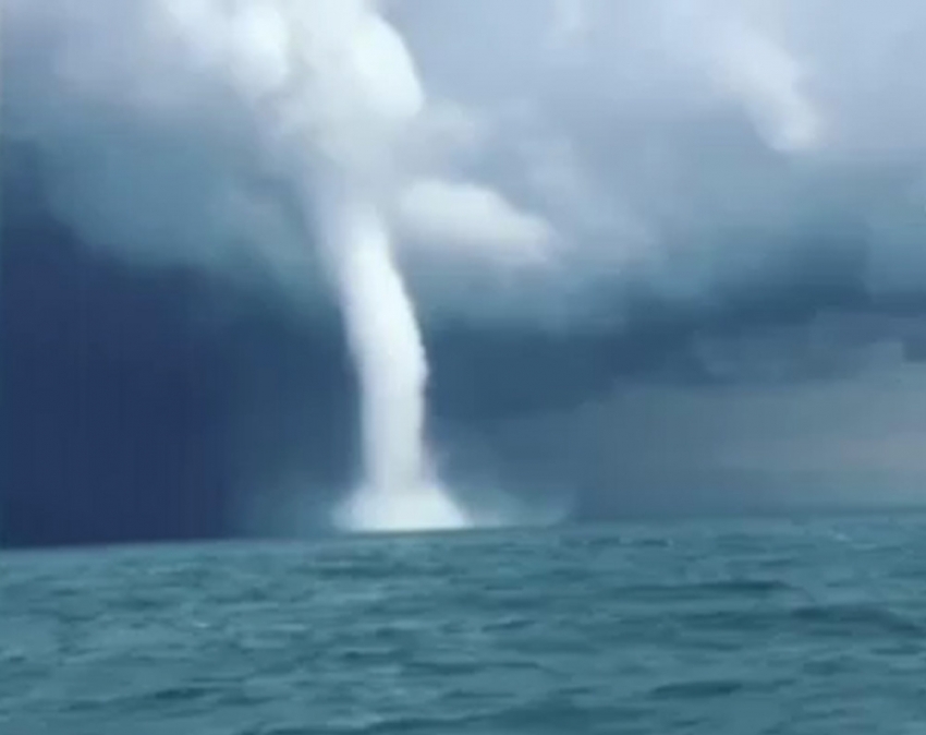 Karadeniz’de ’hortum’ paniği !