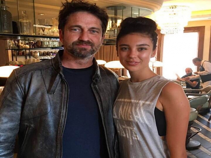 Berkay’dan Gerard Butler’lı paylaşım