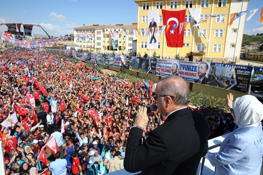 “Yiğit düştüğü yerden kalkarmış”