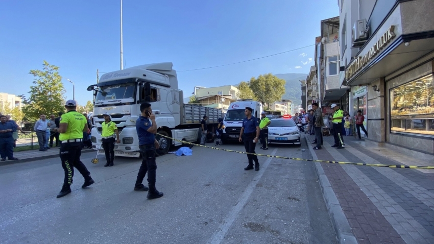 Bursa'da seyyar satıcının feci sonu