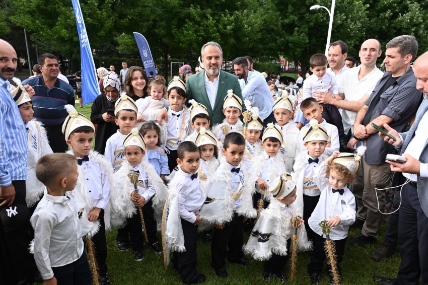 Merinos’ta sünnet şöleni