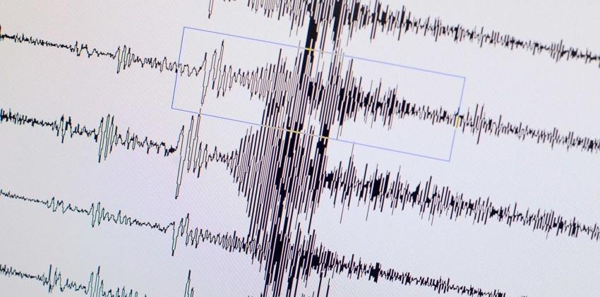 Meksika'da 6.9 büyüklüğünde deprem!