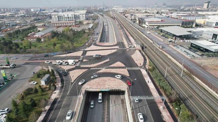 Demir Yolu Caddesi’nde trafiği rahatlatacak düzenleme tamamlandı
