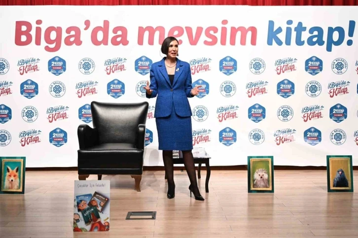 Deniz Alter, Biga Kitap Festivali’nde okurlarıyla buluştu
