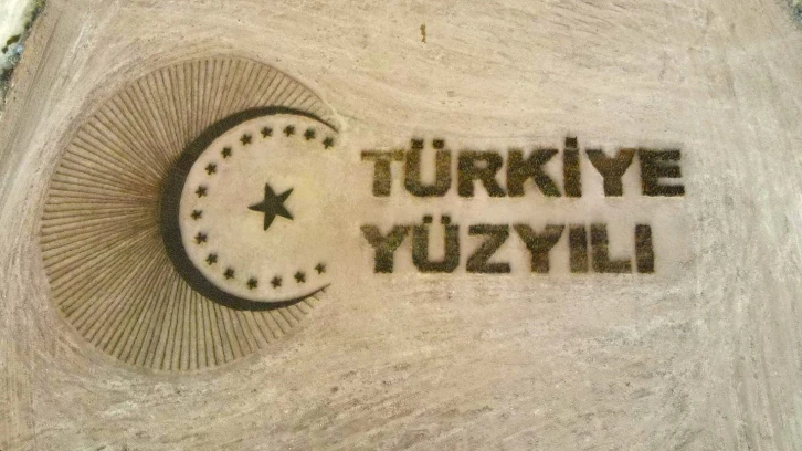 Denizli’de 81 bin fidanla ’Türkiye Yüzyılı’ logosu işlendi
