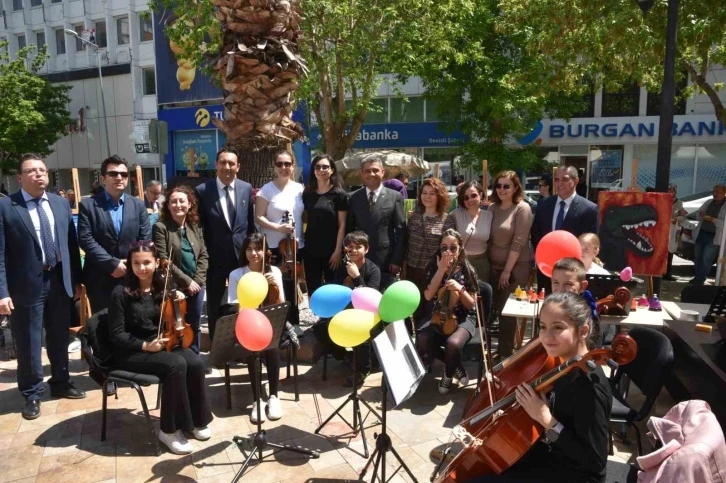 Denizli’de öğrencilerin üstün yetenekleri geliştiriliyor
