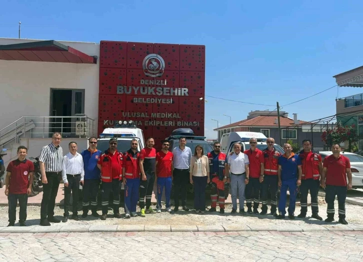 Denizli UMKE, 146 gönüllü sağlık çalışanı ile görev başında
