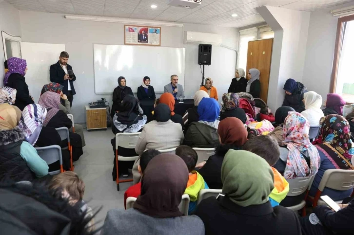 Depremde hayatını kaybedenler için Kur’an-ı Kerim okundu