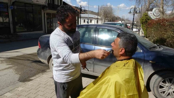 Depremin vurduğu Malatya’da esnaf normale dönmeye çalışıyor
