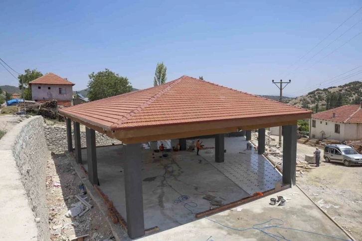 Dereköy’de çok amaçlı salon inşaatında sona gelindi
